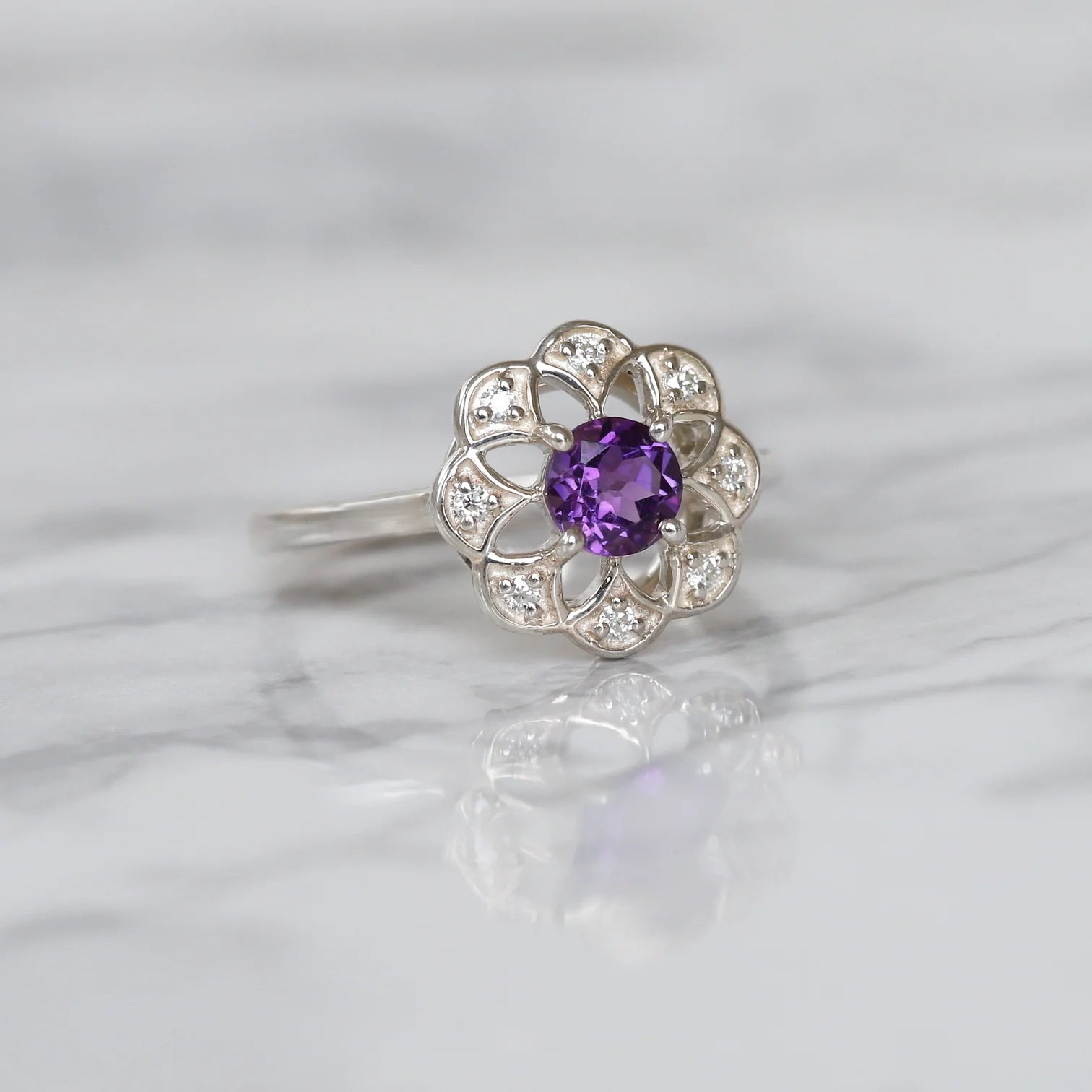 Roma Amethyst Ring with Moissanite