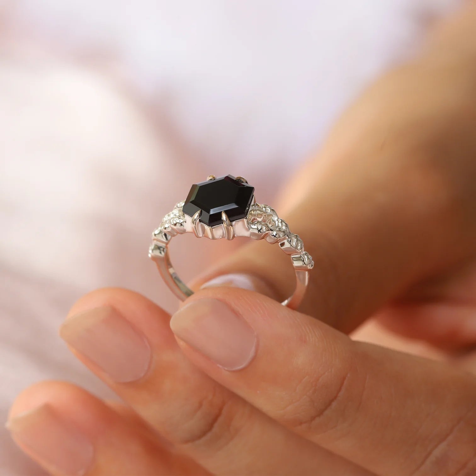 Gaia Hexagon Black Spinel Ring with Leaves Band