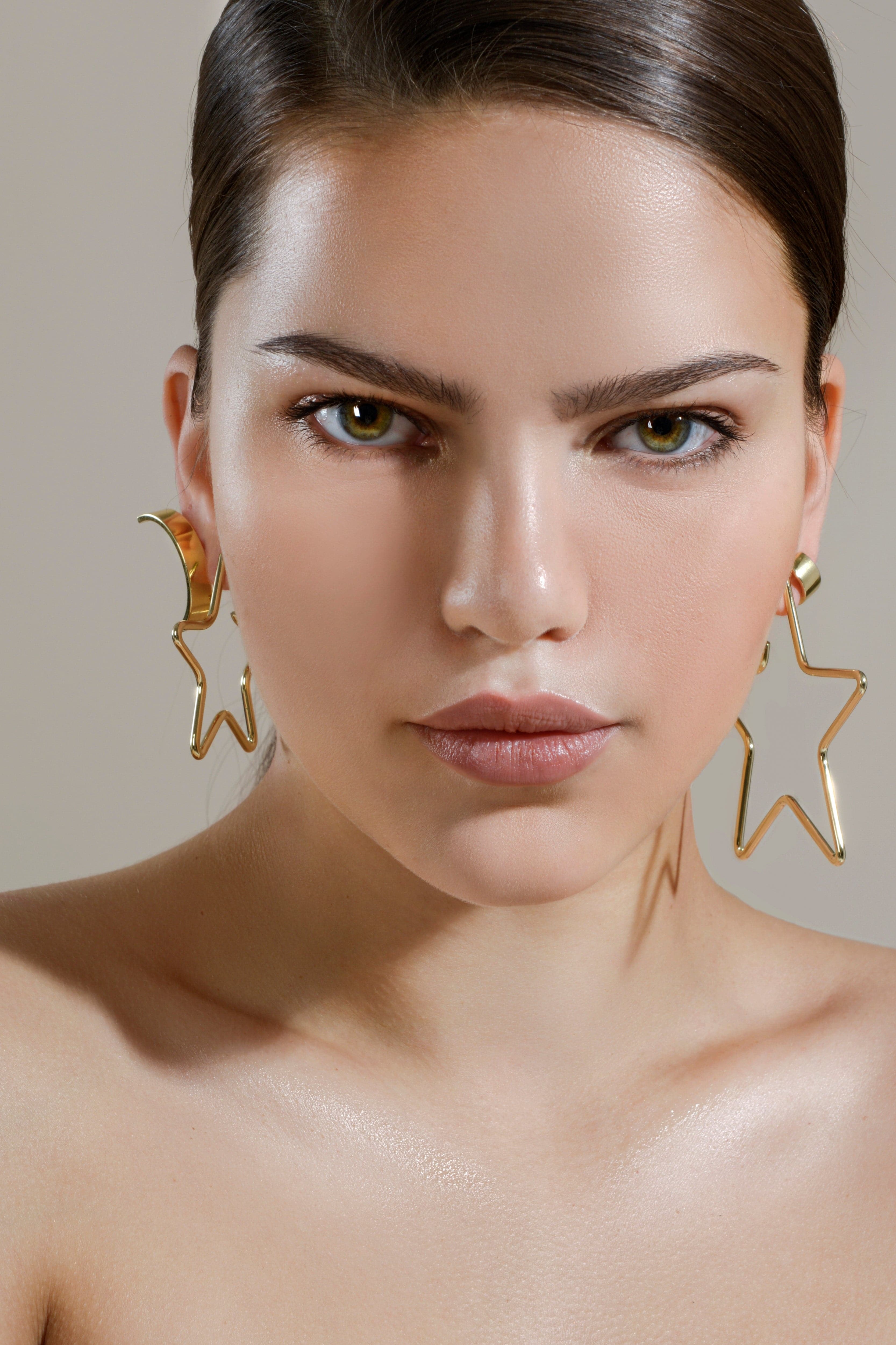 Medium Full Star Earrings