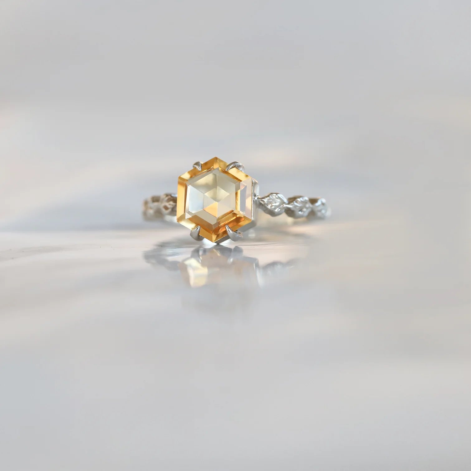 Sierra Hexagon Citrine with Leaves Band