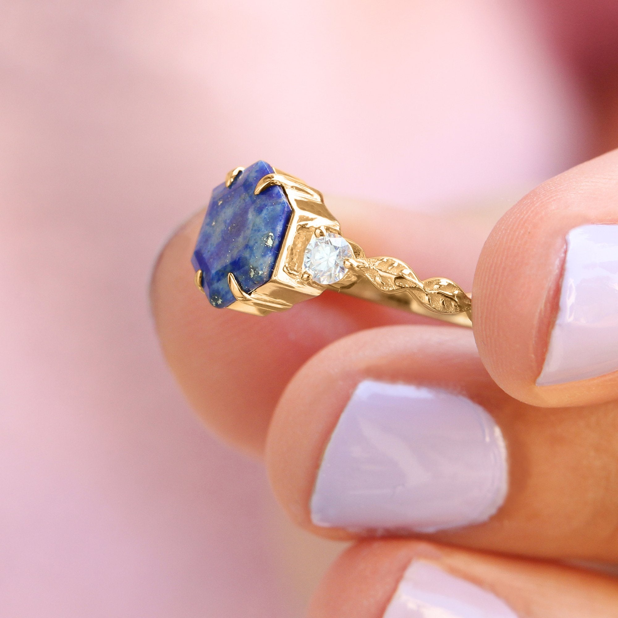 Vista Hexagon Lapis Lazuli Ring with Leaves Band