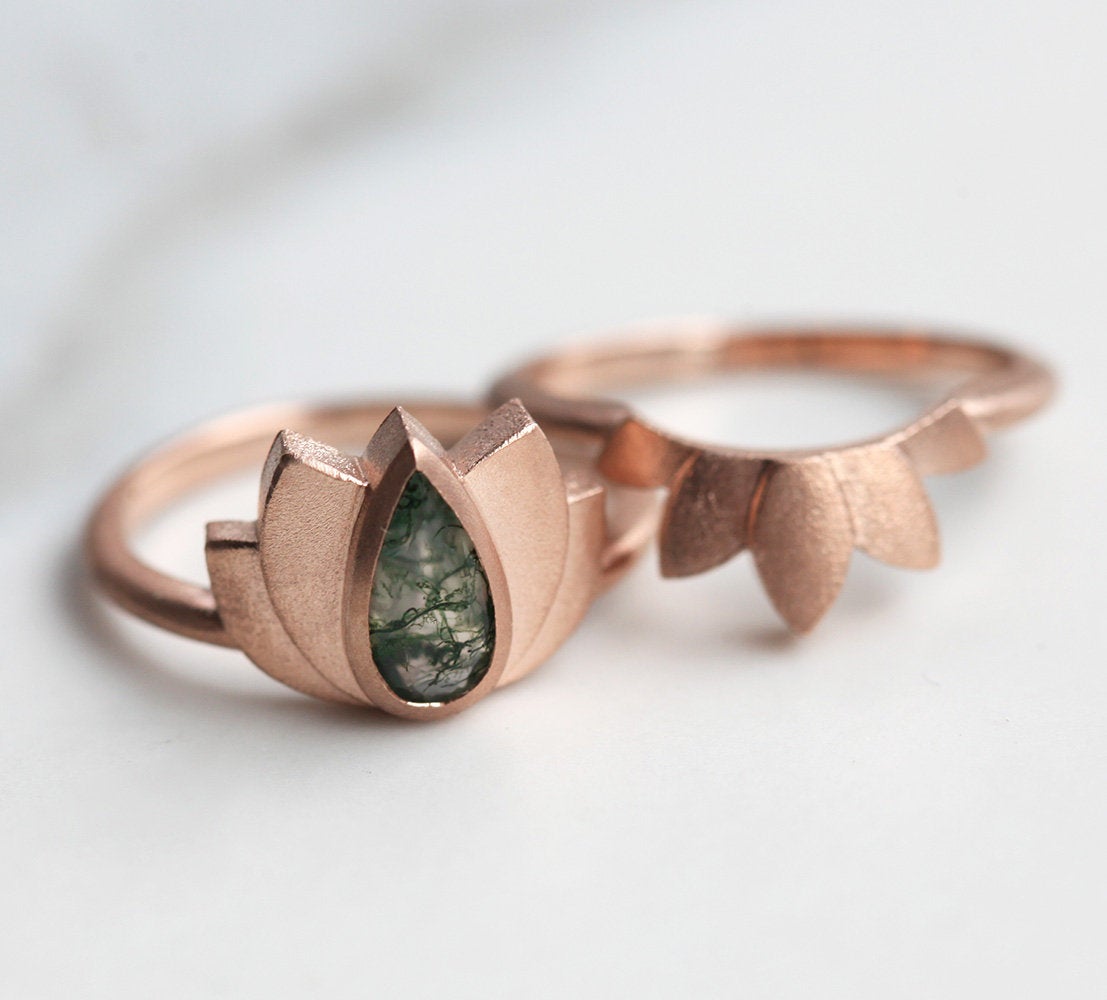 Alice Lotus Ring Set