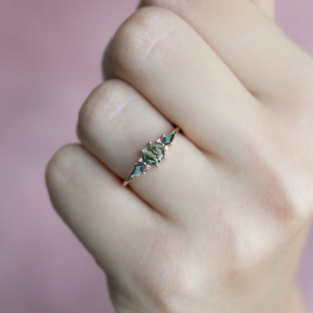 Brooklyn Hexagon Moss Agate Ring