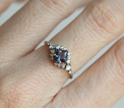 Chiara Alexandrite & Diamond Ring