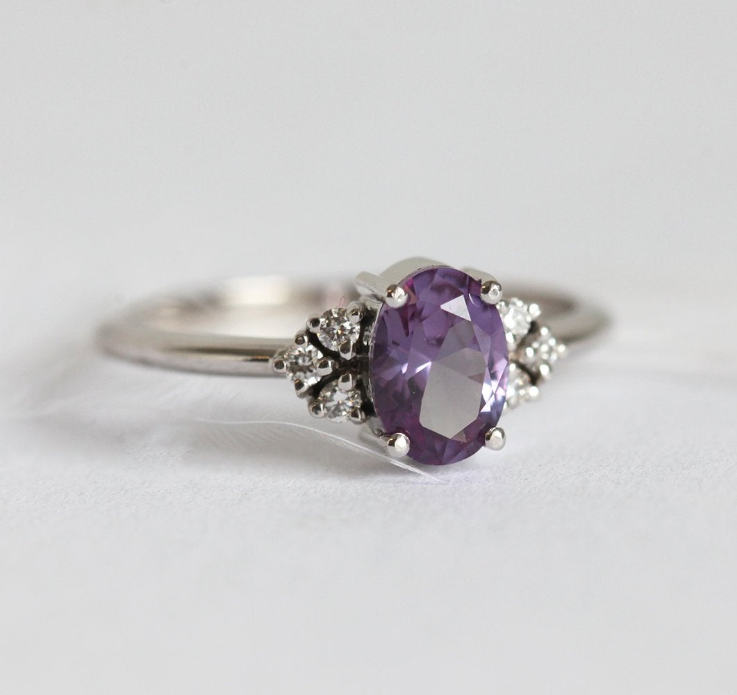 Dora Lab Alexandrite & Diamond Ring