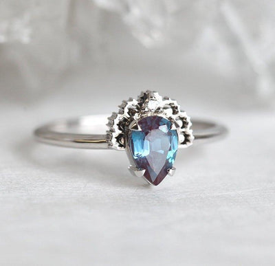 Etta Alexandrite Ring