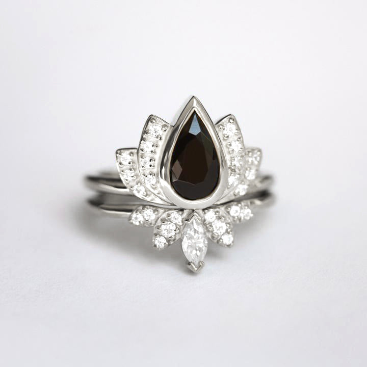 Santana Halo Black Spinel Ring