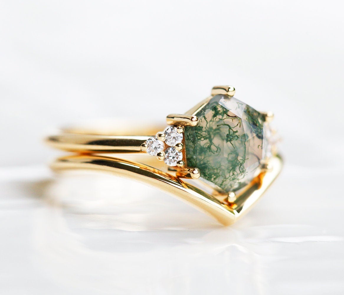 Klara Hexagon Moss Agate Ring Set With Diamonds