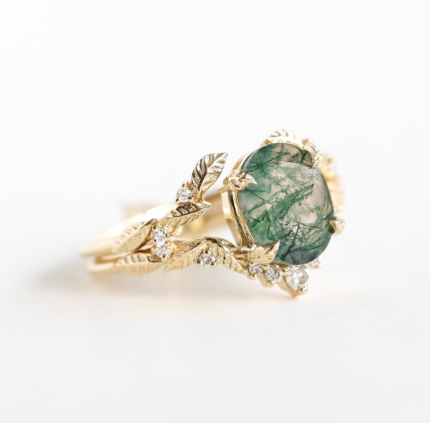 Leaf moss agate ring set