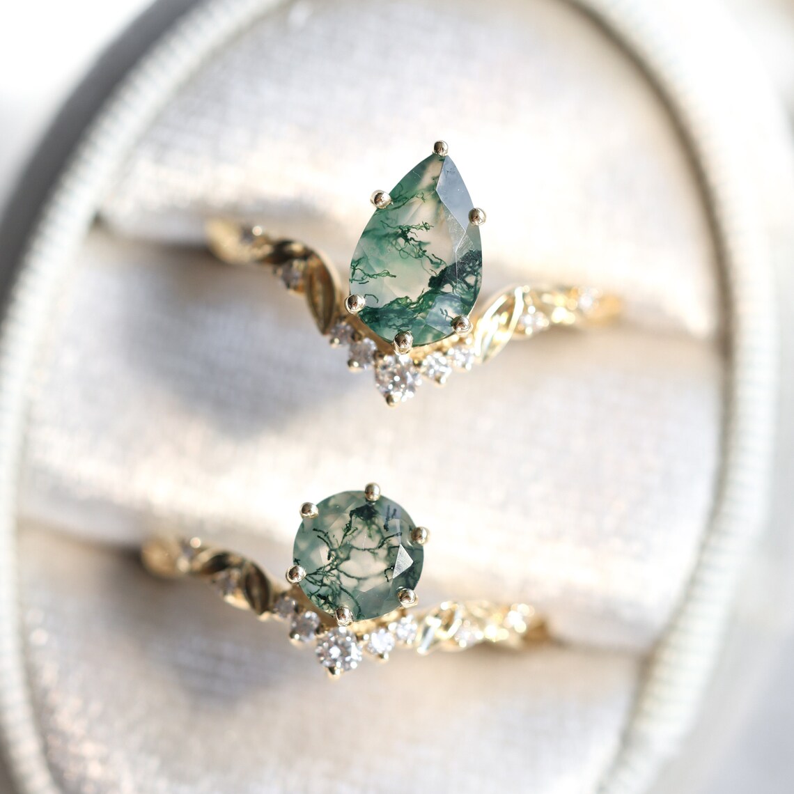 Leaf Moss Agate Ring Set with Leaf Diamond Band