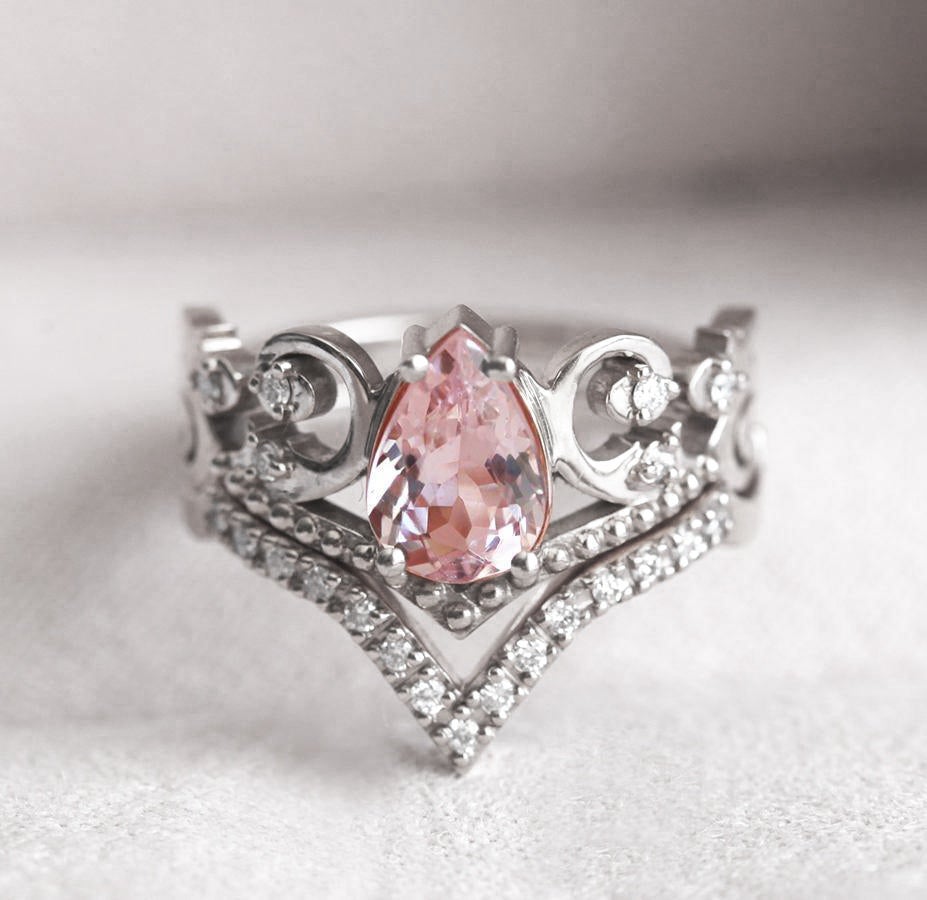 Maxine Morganite Ring With Diamond Band