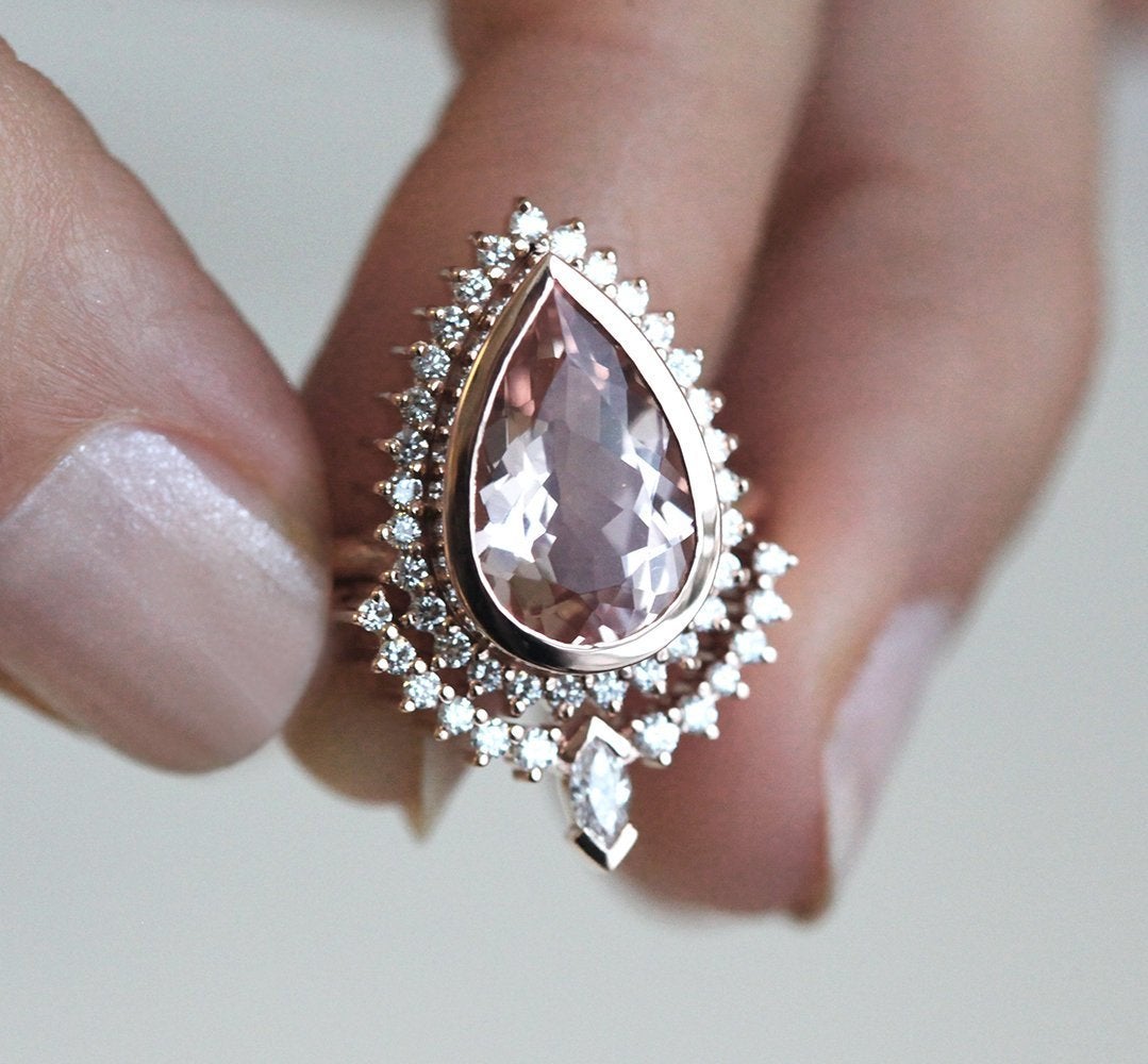 Tara Morganite and Diamond Ring Set