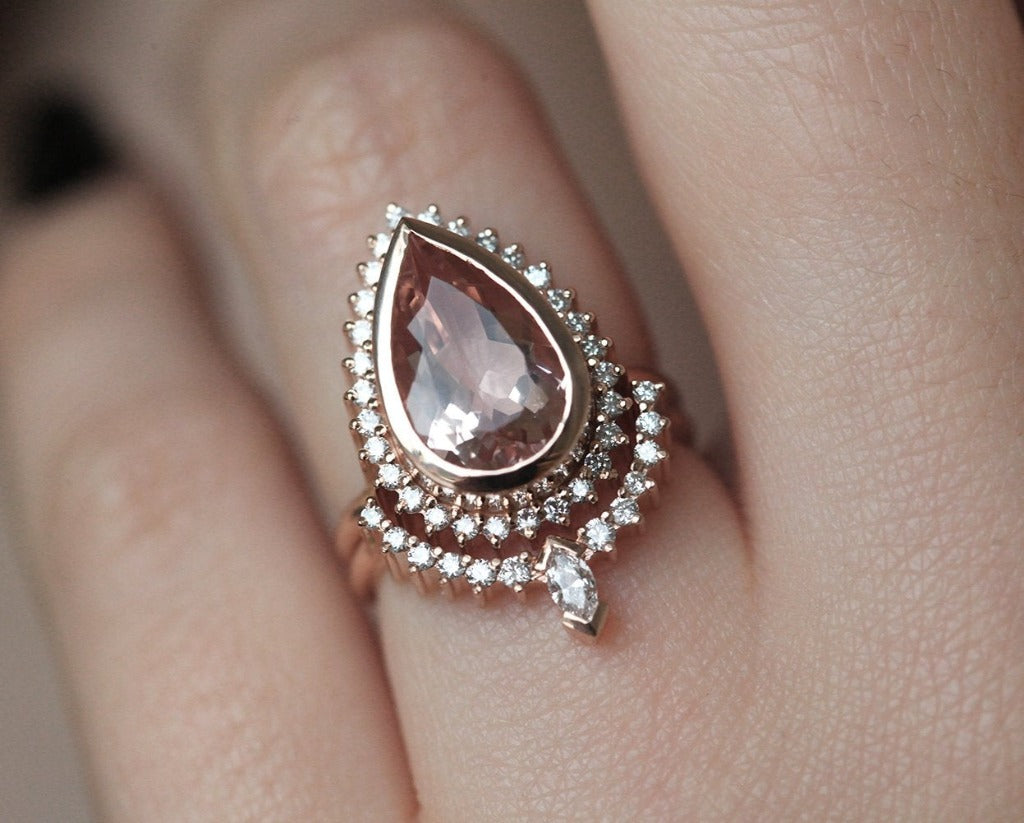 Tara Morganite and Diamond Ring Set