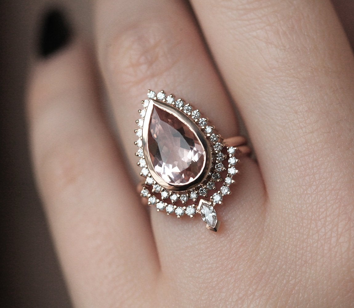 Tara Morganite and Diamond Ring Set