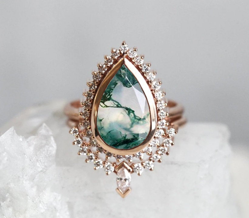 Tara Pear Moss Agate and Diamond Ring Set