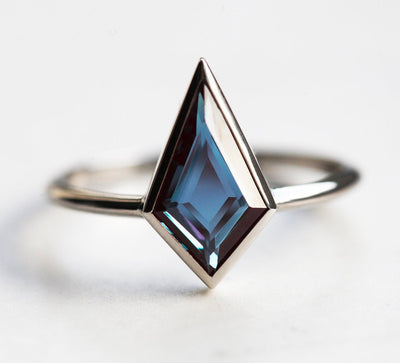 Zara Kite Alexandrite Ring